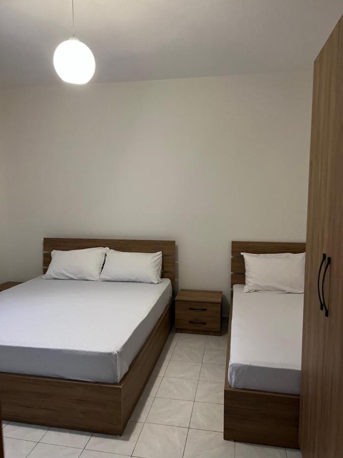 Guest House Sala Durrës Eksteriør bilde